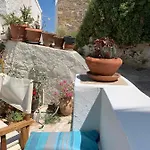 Vera's Traditional House - Chora * Serifos Town