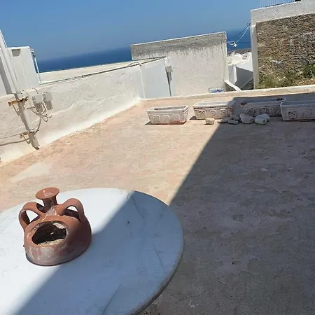 Vera's Traditional House - Chora