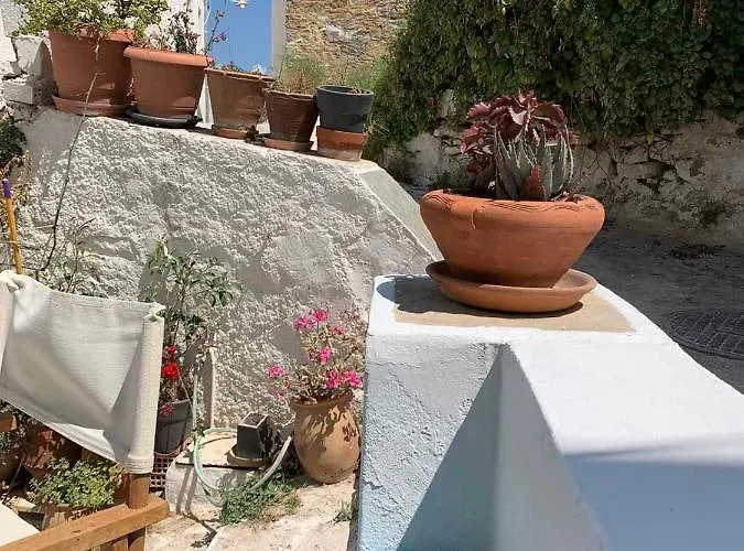 Vera's Traditional House - Chora * Serifos Town