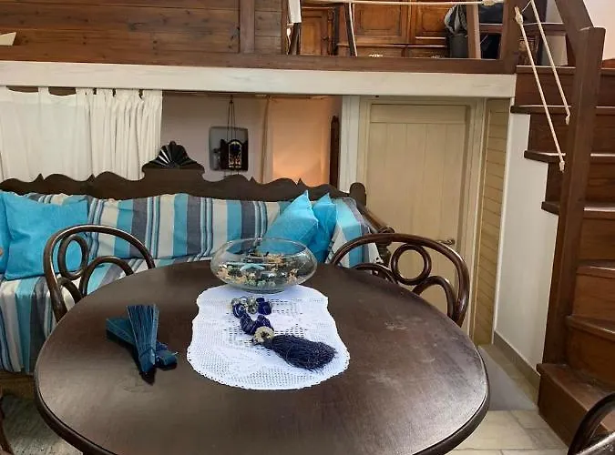 Vera's Traditional House - Chora *