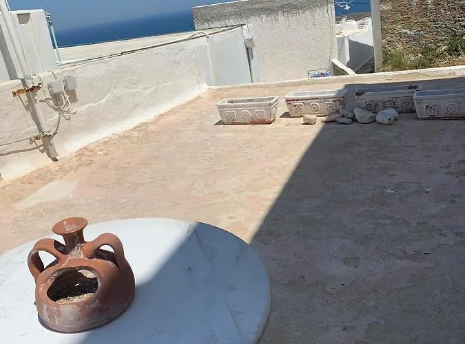 Vera's Traditional House - Chora