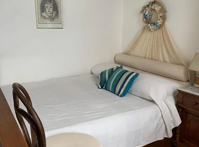 Vera's Traditional House - Chora