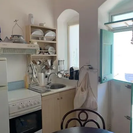 Vera's Traditional House - Chora *