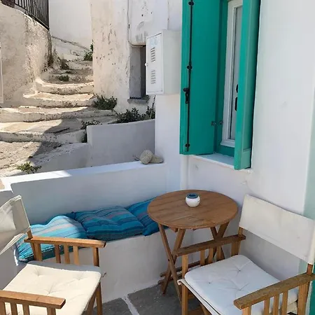 Vera's Traditional House - Chora