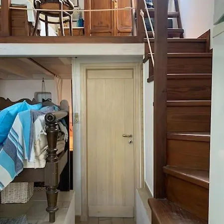 Vera's Traditional House - Chora Serifos Town