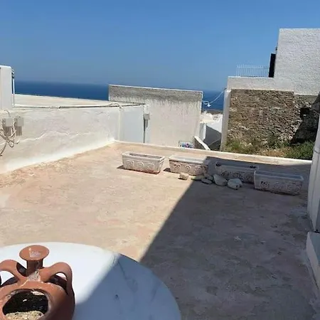 Vera's Traditional House - Chora Holiday home *